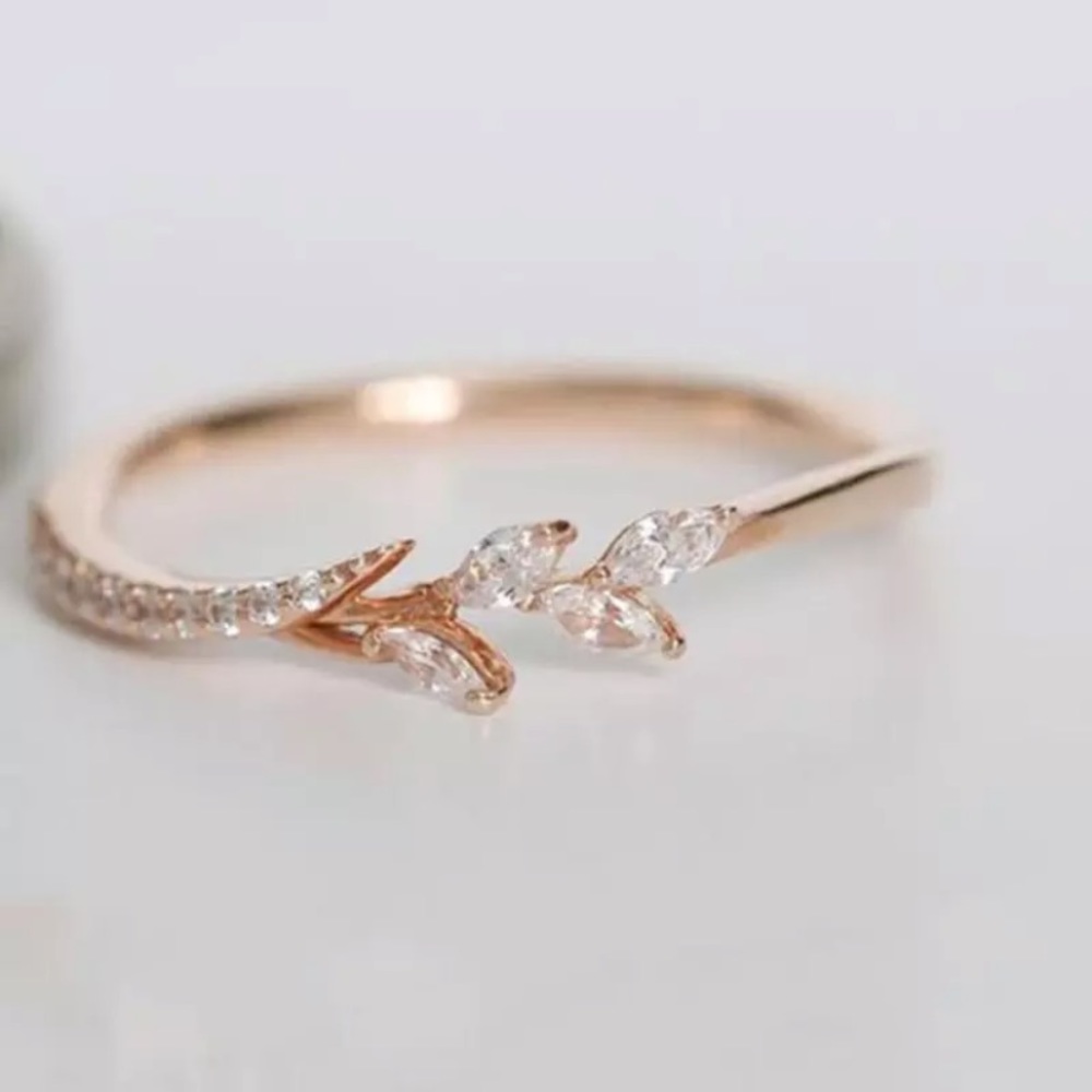 Leaf Crystal Women's Eternity Band Rings - Picture 3 of 4